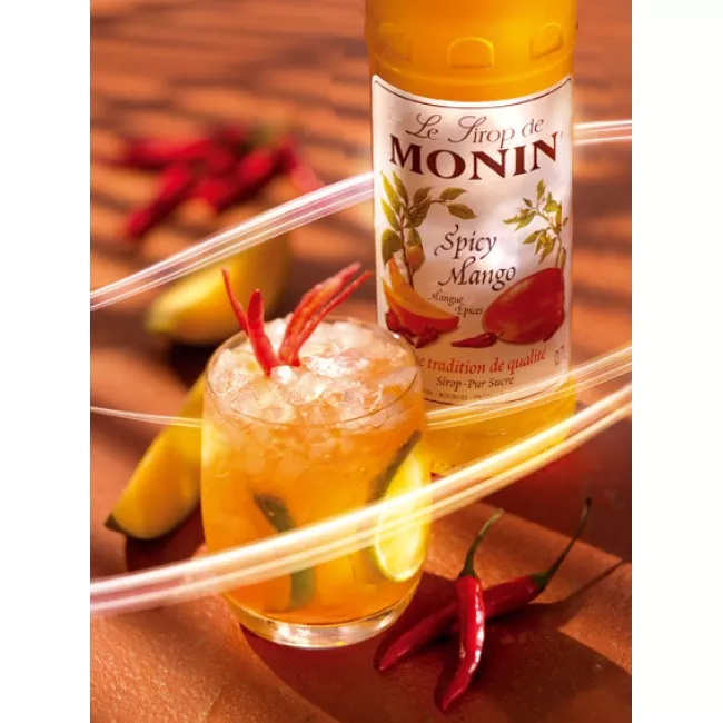 Monin Spicy Mango szirup 0.7L üveg, csípős mangó ízesítéssel