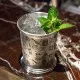 Tiki Julep Pohár 410 ml Urban Bar rozsdamentes acélból, tiki mintázattal