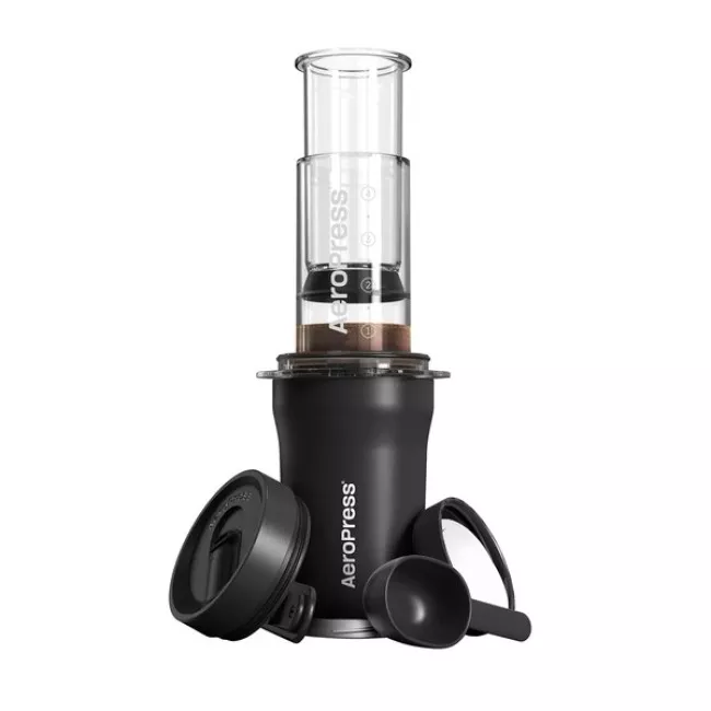 AeroPress GO Plus fekete kávéfőző szett vákuumszigetelt tumbler pohárral
